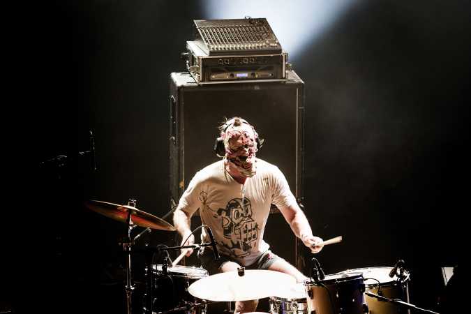 Watch Lightning Bolt perform live at LGW19 + stream full set, marking the band's 25th Anniversary